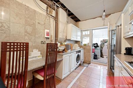 RCCHMAA- 52 bowes road- kitchen 3 (1).jpg