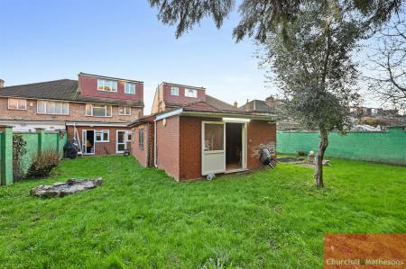 CHMAA - 37 Bowes Road - Garden3 (1).jpg