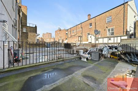 BCCHMAH - Flat 2, 109 High Street - Roof Terrace (