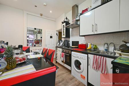 BCCHMAH - Flat 1, 109 High Street - Kitchen B (4).