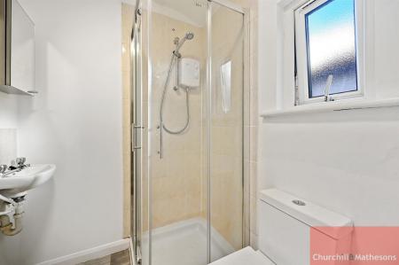 BCCHMA - 80 Fortune Gate Road - Flat 2 Shower (4).