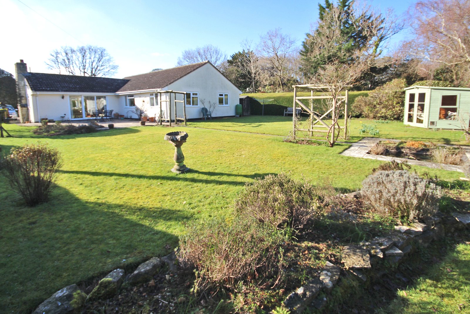 3 bedroom Detached Bungalow for sale in Lymington