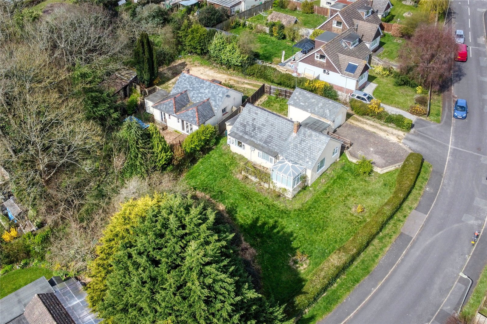 2 bedroom Detached Bungalow for sale in Lymington