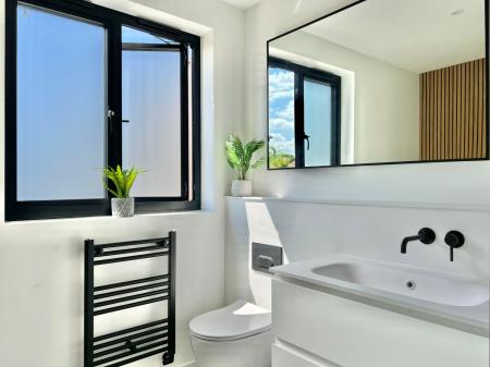 a743b55c-aa68-4d5c-bcd6-c9336e455581