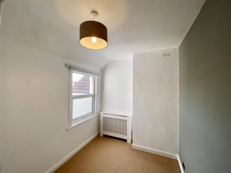 BEDROOM 2