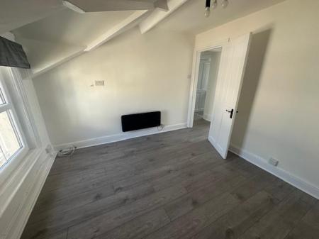 bedroom.jpg