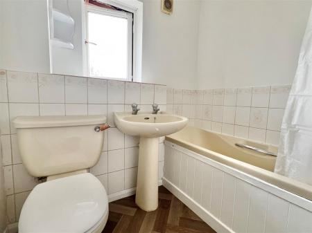 Bathroom.jpg