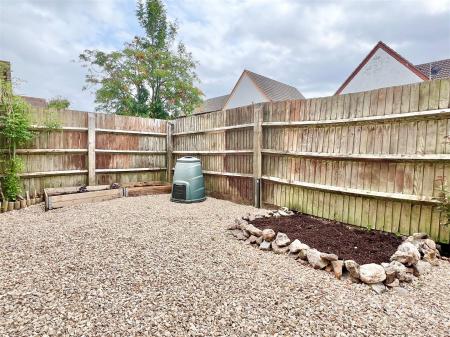 Rear Garden 2.jpg