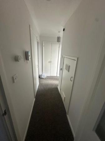 HALLWAY.jpg