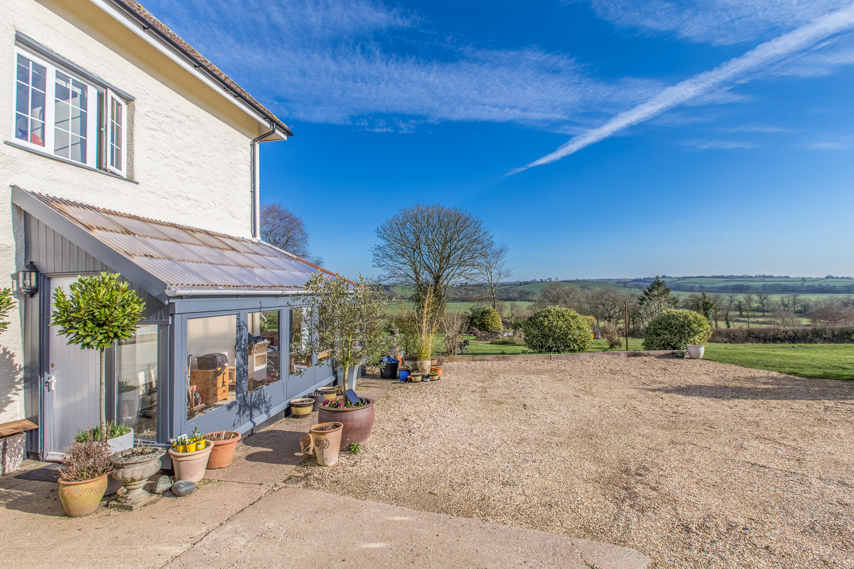 4 bedroom House for sale in Crediton