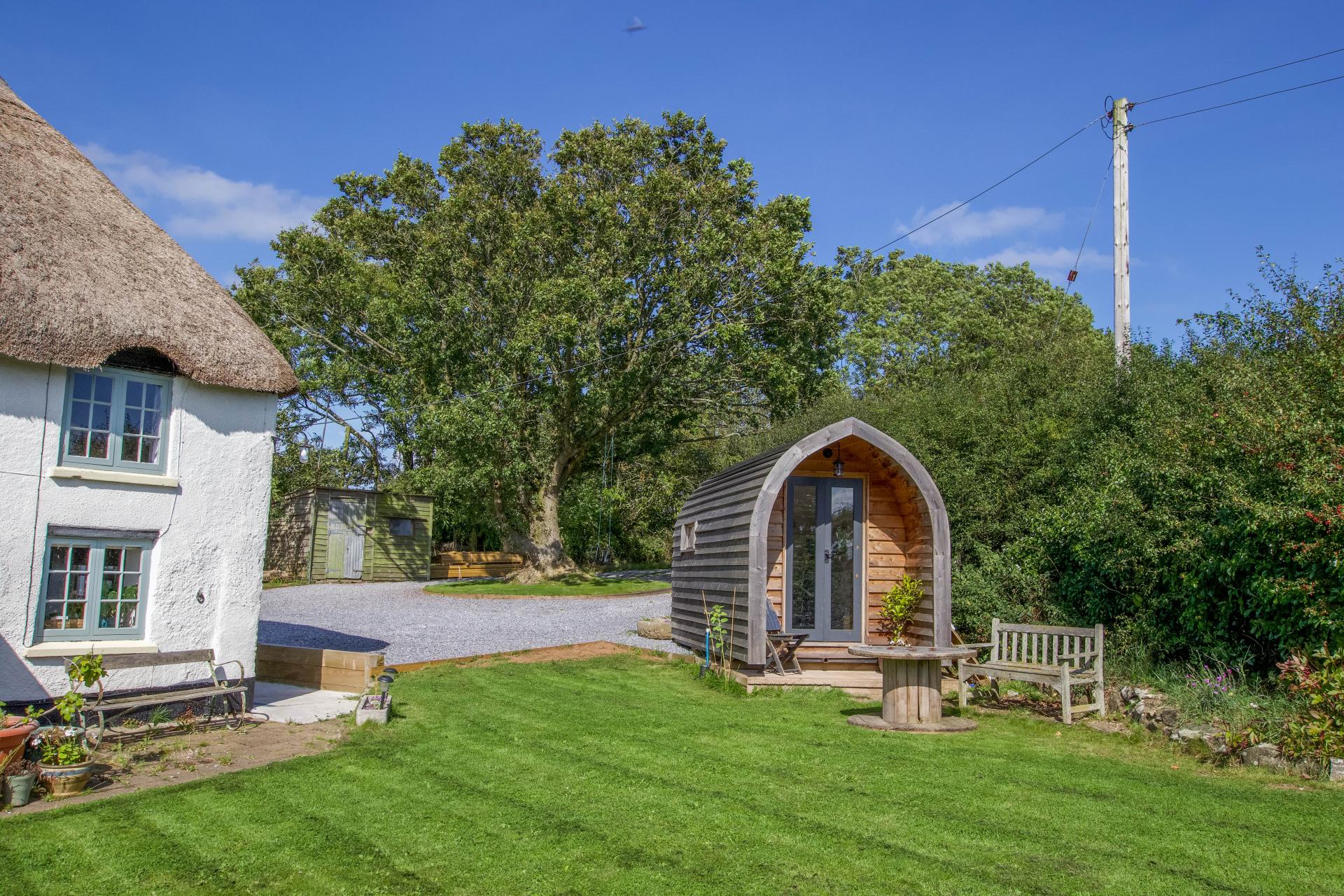 3 bedroom Cottage for sale in Exeter