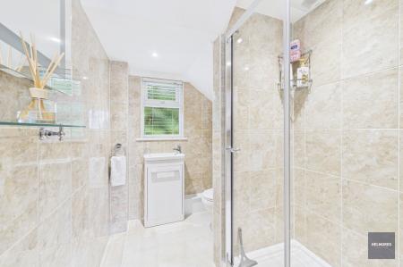 Annexe Shower Room