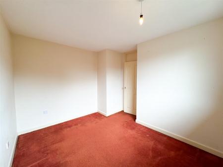 Bedroom 1.jpg