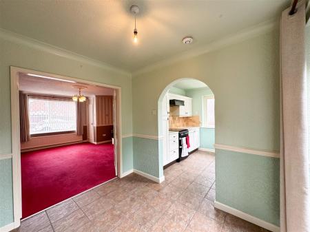 Dining Room 2.jpeg