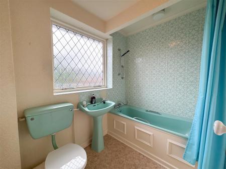 Bathroom.jpeg