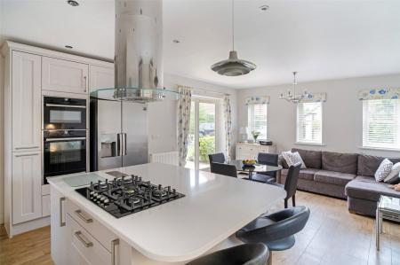 Kitchen/Family Room