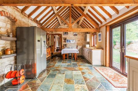 Kitchen/Breakfast
