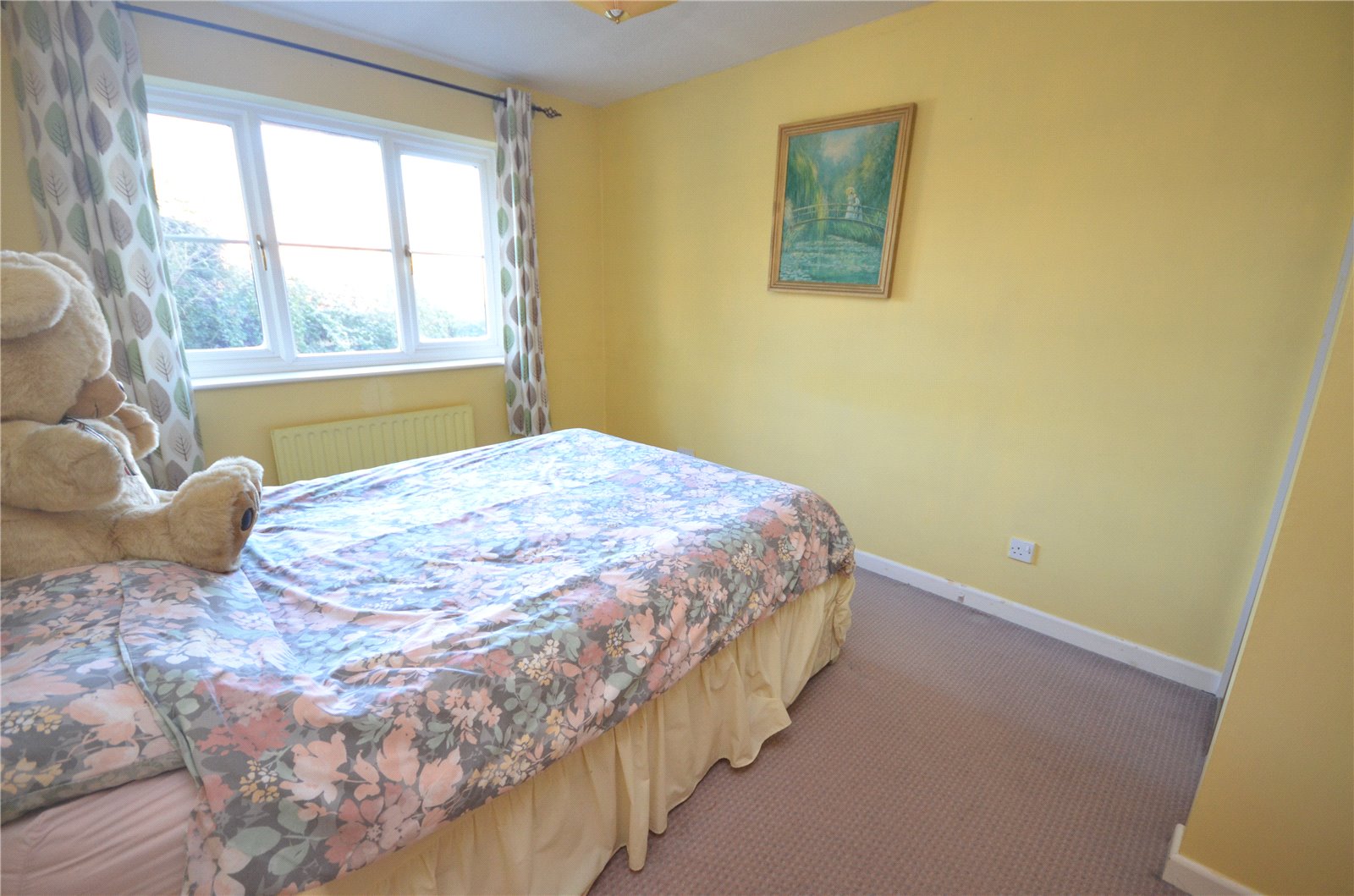 3 bedroom House for sale in Farnham