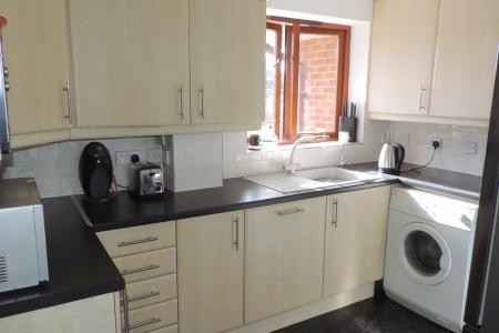 KITCHEN NEW.jpg