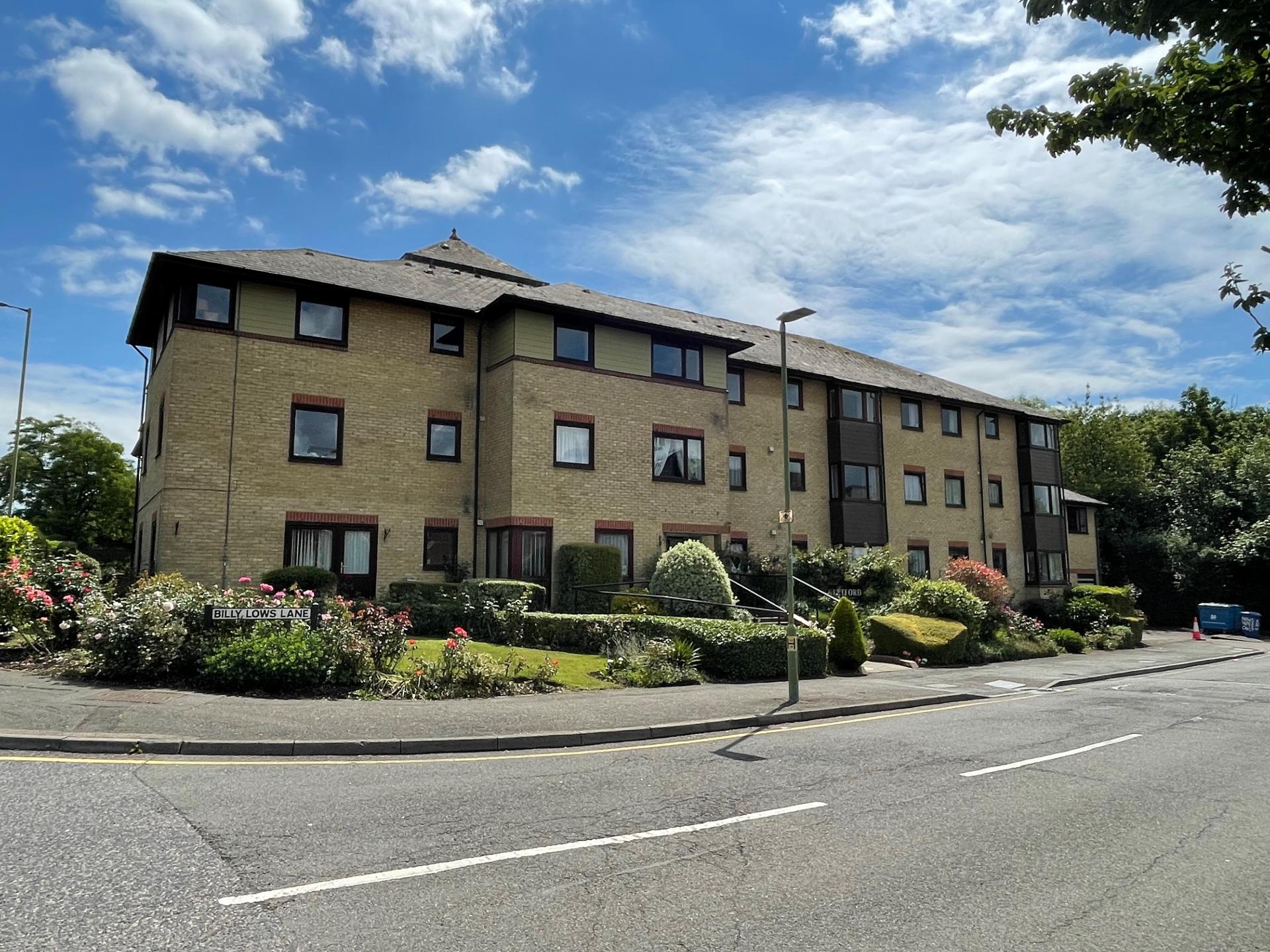 1 bedroom Retirement Property for sale in Potters Bar