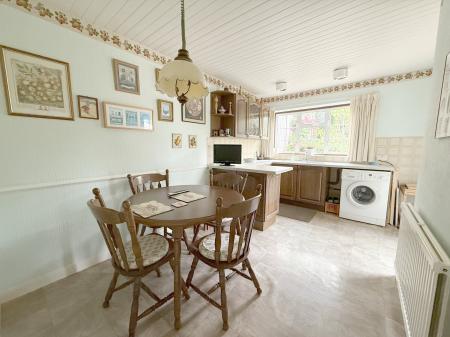 BREAKFAST ROOM