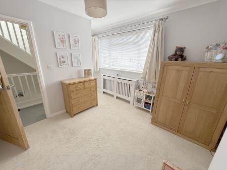 BEDROOM 2