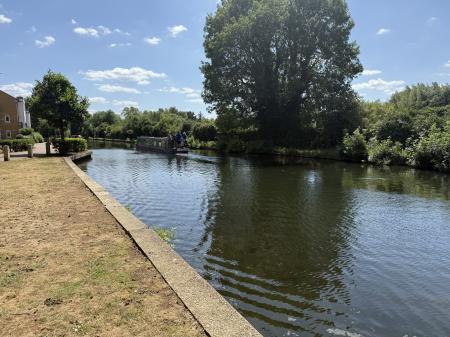CANAL TO FRONT