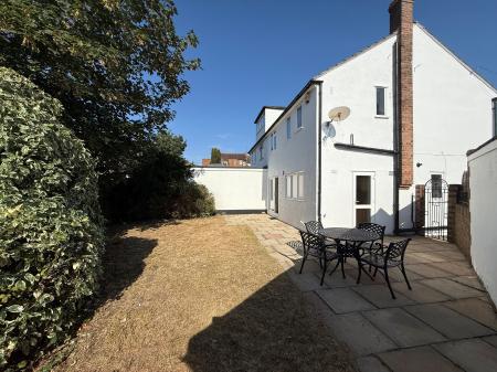 REAR ASPECT