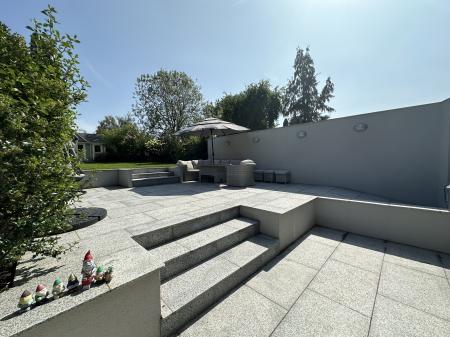 Extensive Patio