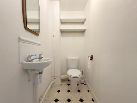 Guest Cloakroom