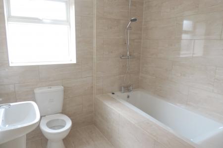downstairs bathroom.jpg