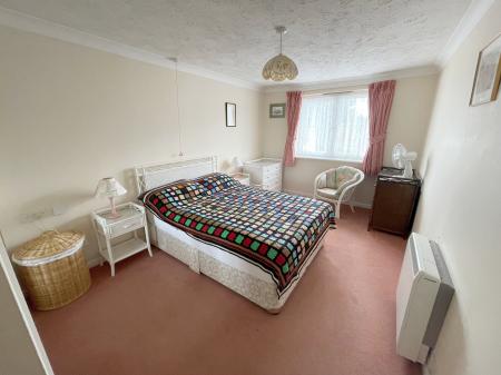 BEDROOM 1.