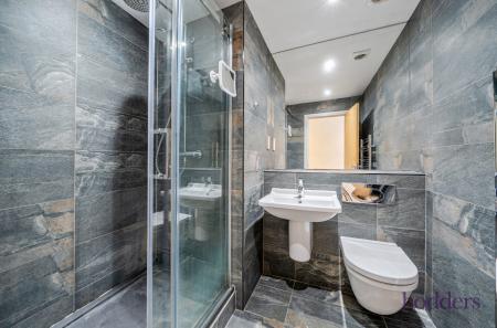 6fb466fb-f6fb-4f2...