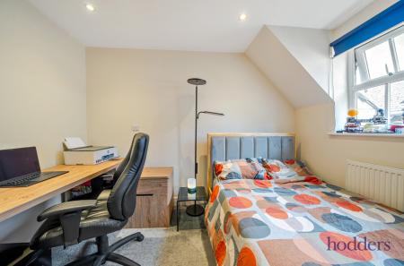 42f032a0-fe16-47c...