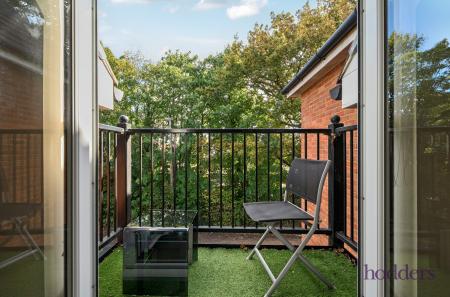 708e0ddf-37a8-4f4...