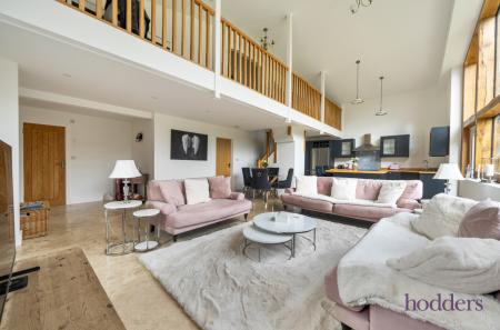 e0faf328-cac9-4c4...