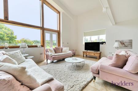 c585f36f-430e-457...