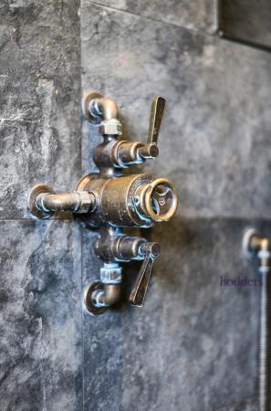 34589204-9ee5-48a...