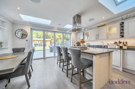 0b88ff5f-d72a-431...