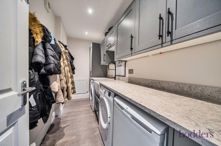 821a0922-dabe-42b...