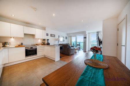 3cc4dfb6-1cc9-4f6...