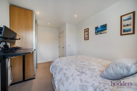 e7d26884-9472-49a...