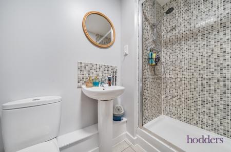 dc8565c9-3156-4fd...