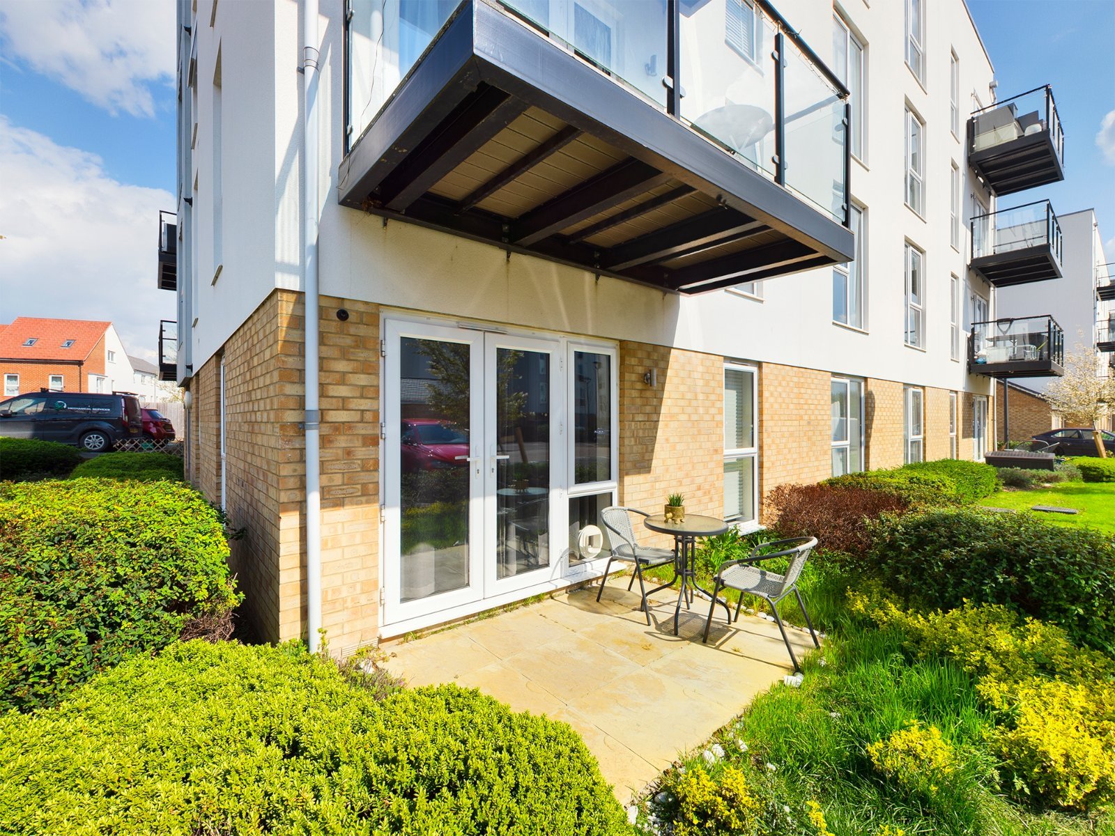 2 bedroom Flat for rent in Addlestone