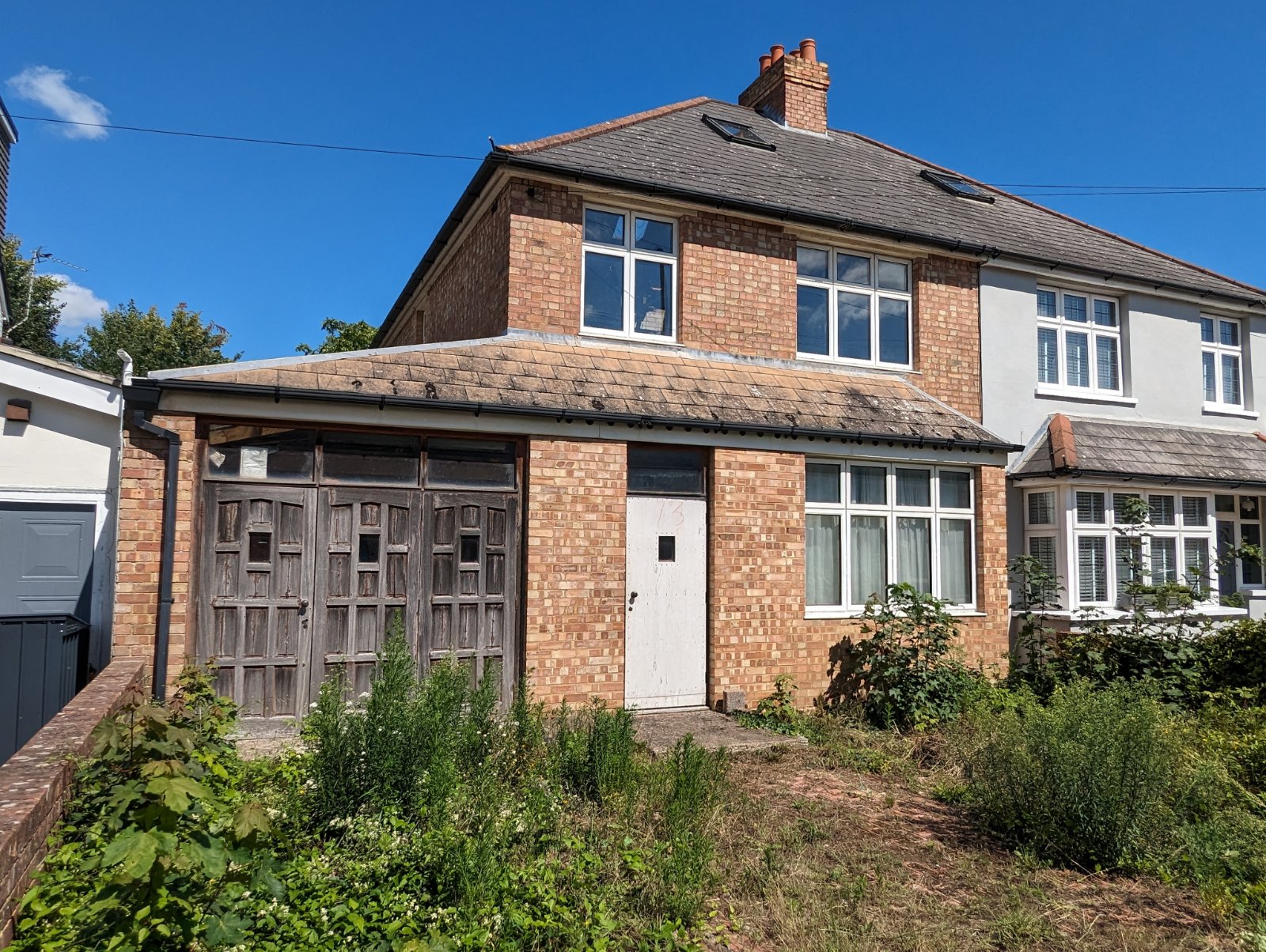 3 bedroom end of terrace house for sale in Park Road, Egham, Surrey, TW20