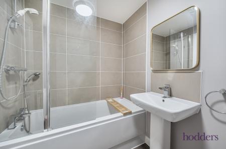 07b2d260-730e-4b0...