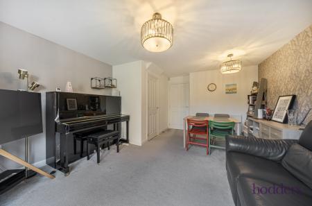 c8f3780f-12ca-4d5...