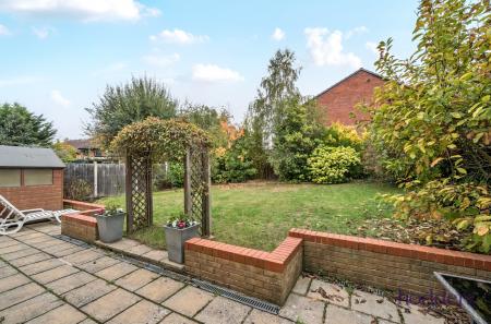 6eaa4bbc-b982-423...