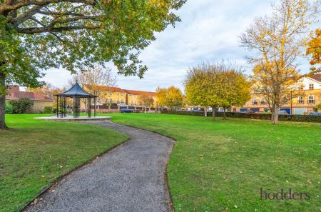 880f6d3b-16b2-427...