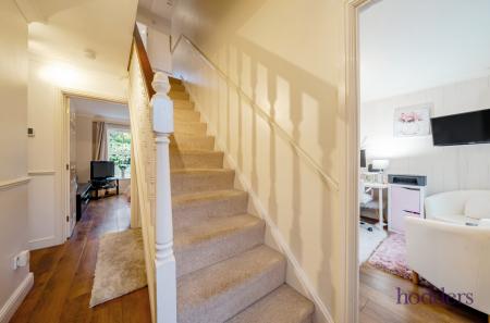 955979d2-d9a2-40f...